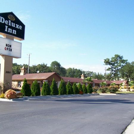 Deluxe Inn - Саванна Екстер'єр фото